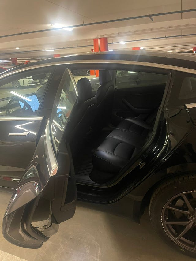 5YJ3E7EB6KF368530 2019 TESLA MODEL 3-3