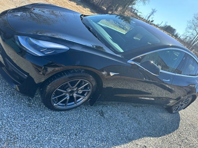 5YJ3E7EB4KF200434 2019 TESLA MODEL 3-0
