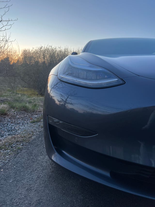 5YJ3E7EB2KF201923 2019 TESLA MODEL 3-1