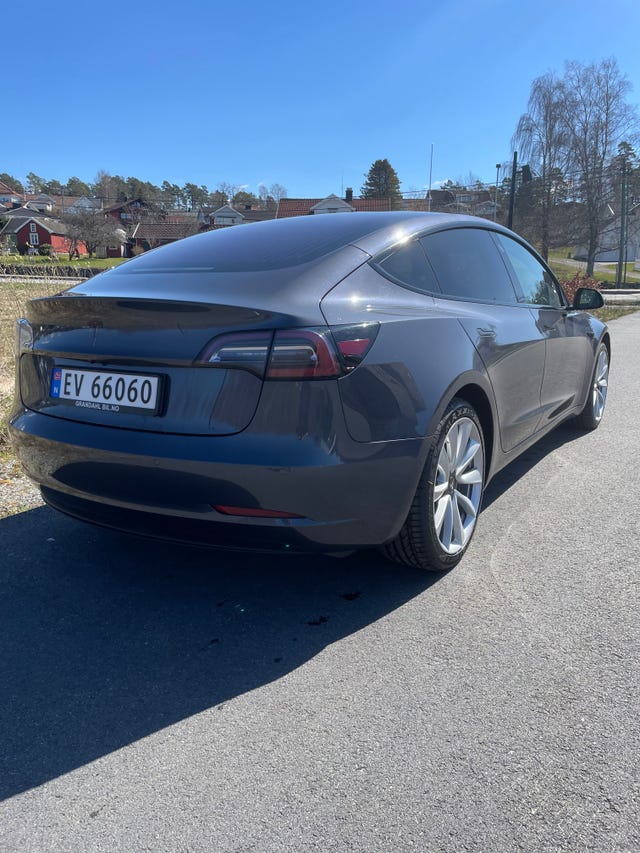 2019 TESLA MODEL 3 - 8