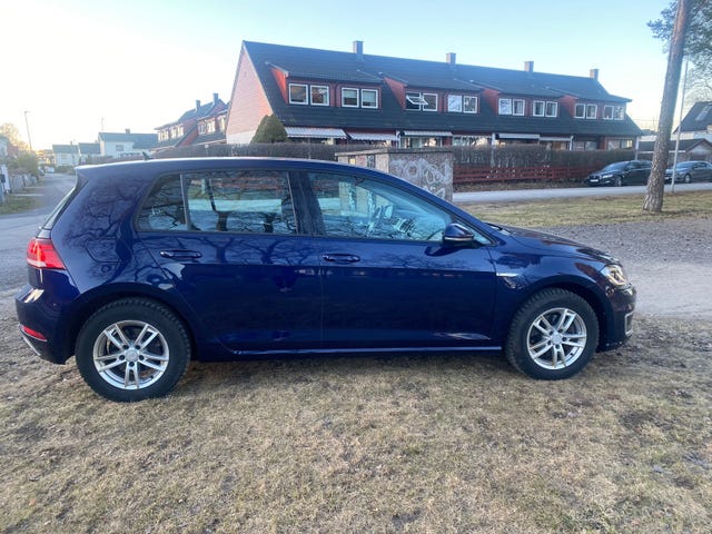 2019 VOLKSWAGEN GOLF - 12