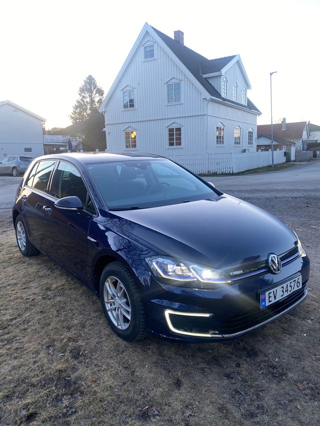 2019 VOLKSWAGEN GOLF - 10