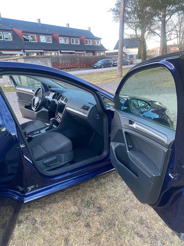2019 VOLKSWAGEN GOLF - 16