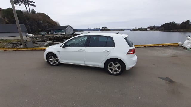 WVWZZZAUZFW901576 2015 VOLKSWAGEN GOLF-4