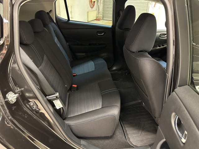 2018 NISSAN LEAF - 15