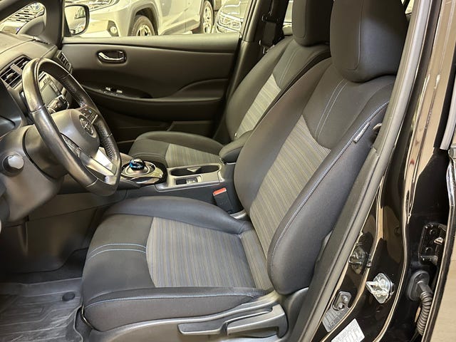 2018 NISSAN LEAF - 8