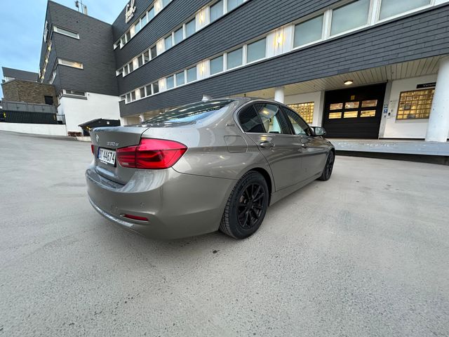 2016 BMW 3-SERIE - 9