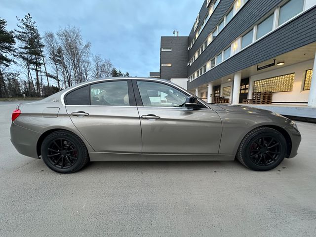 2016 BMW 3-SERIE - 10