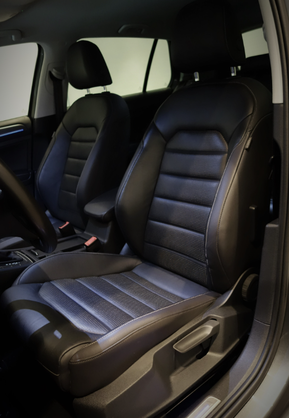 2018 VOLKSWAGEN GOLF - 9