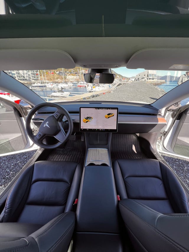2021 TESLA MODEL 3 - 26