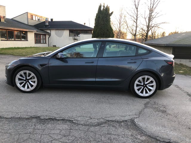 5YJ3E7EB5MF820132 2021 TESLA MODEL 3-1