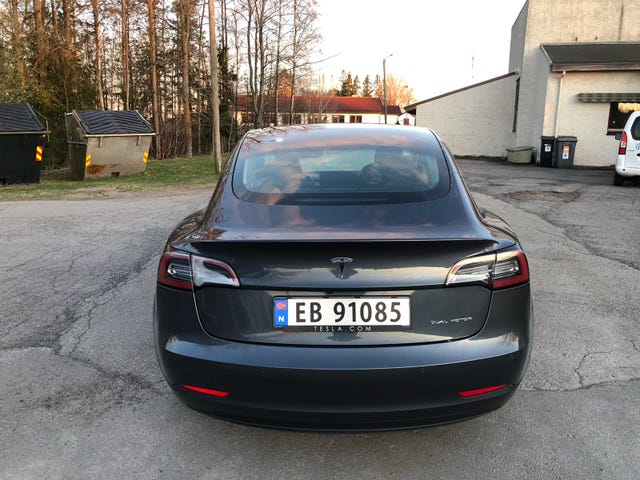 5YJ3E7EB5MF820132 2021 TESLA MODEL 3-2