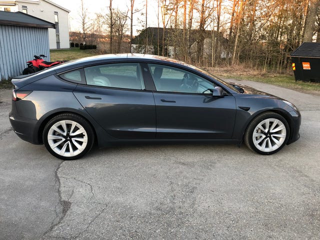 5YJ3E7EB5MF820132 2021 TESLA MODEL 3-0