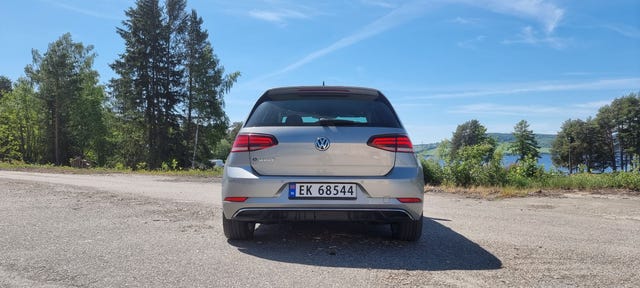 WVWZZZAUZJ8904648 2018 VOLKSWAGEN GOLF-4