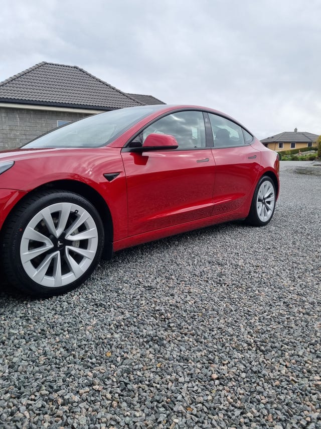5YJ3E7EB2MF881678 2021 TESLA MODEL 3-5