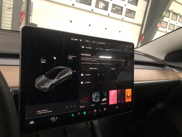 2021 TESLA MODEL 3 - 46