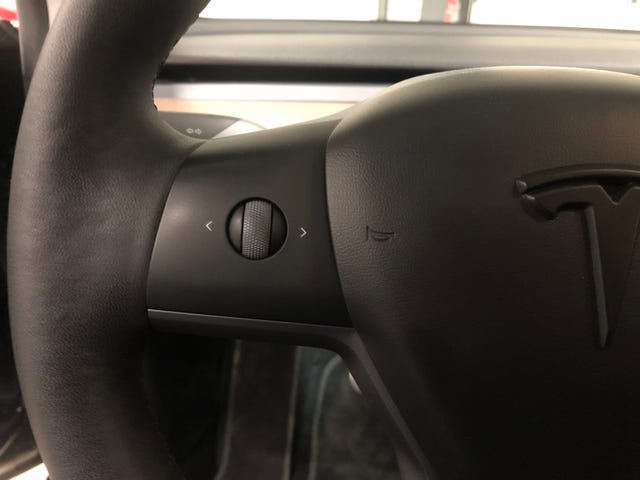 2021 TESLA MODEL 3 - 31