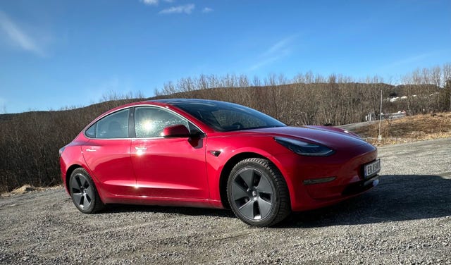 5YJ3E7EB8MF819010 2021 TESLA MODEL 3-0