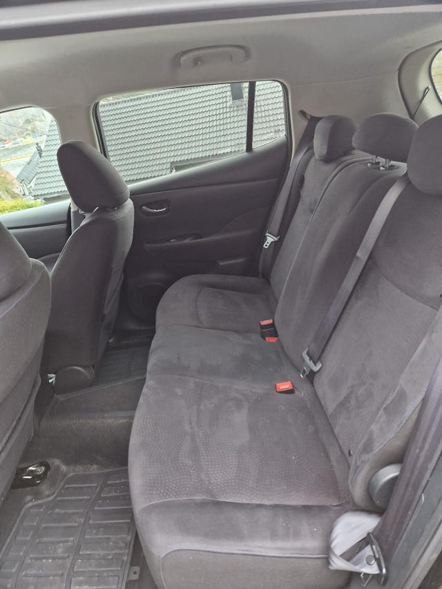 SJNFAAZE0U6070221 2018 NISSAN LEAF-4