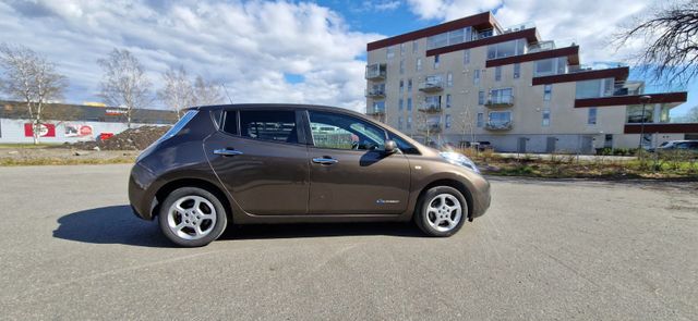 2016 NISSAN LEAF - 4