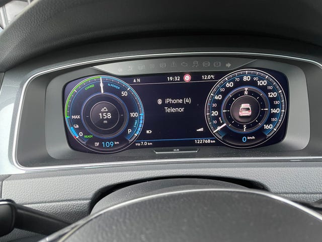 2018 VOLKSWAGEN GOLF - 12