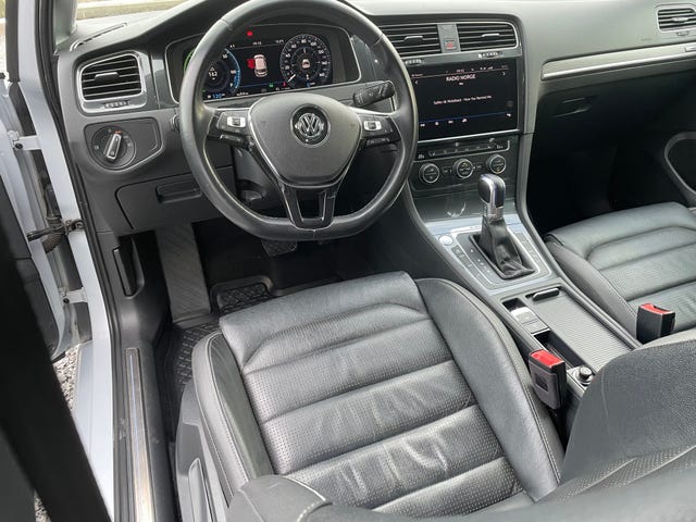 2018 VOLKSWAGEN GOLF - 11