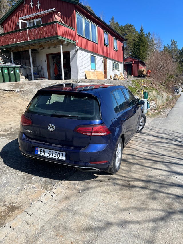WVWZZZAUZJW900168 2018 VOLKSWAGEN GOLF-1