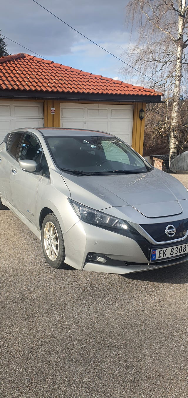 SJNFAAZE1U0008756 2018 NISSAN LEAF-0