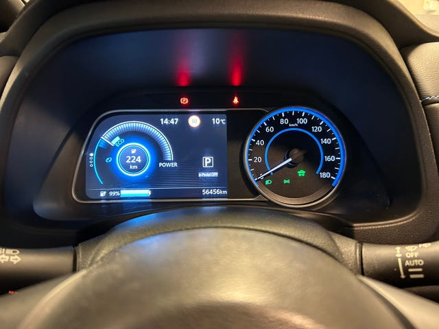 SJNFAAZE1U0010906 2018 NISSAN LEAF-4