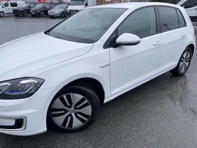 2018 VOLKSWAGEN GOLF - 13