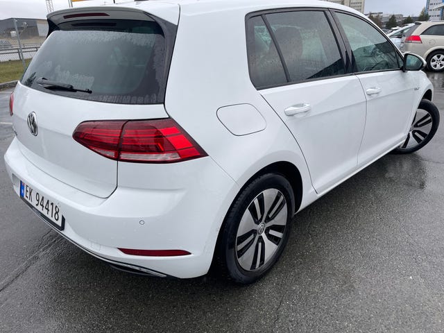 2018 VOLKSWAGEN GOLF - 17