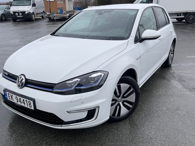 2018 VOLKSWAGEN GOLF - 16