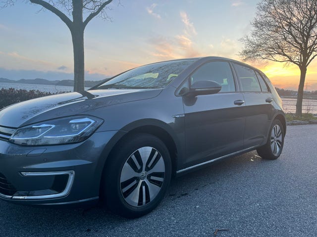 WVWZZZAUZK8904148 2019 VOLKSWAGEN GOLF-4