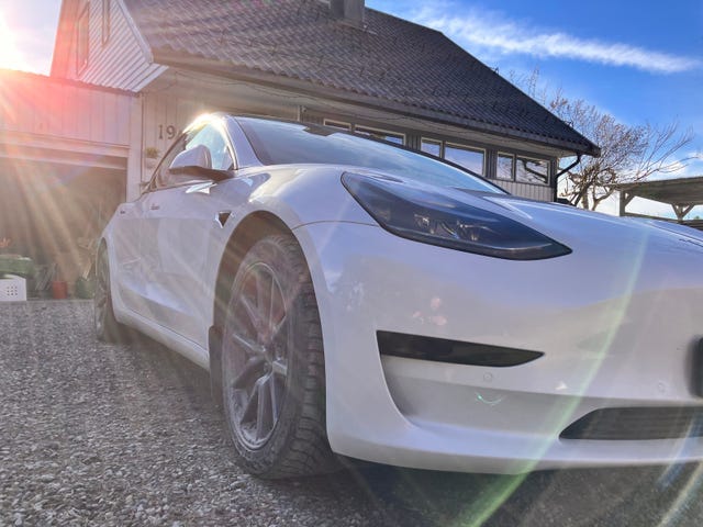 2021 TESLA MODEL 3 - 40