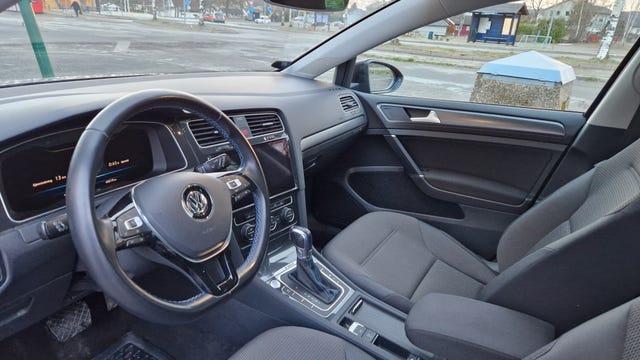 2019 VOLKSWAGEN GOLF - 15