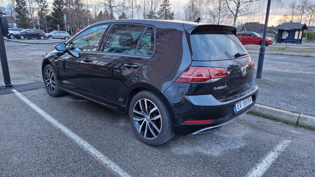 WVWZZZAUZK8908478 2019 VOLKSWAGEN GOLF-1