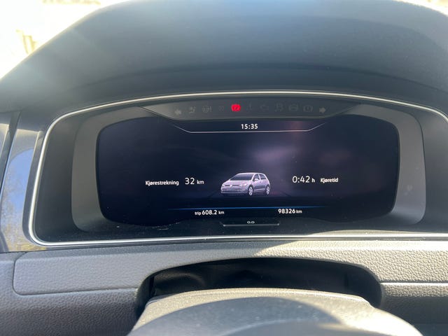 2018 VOLKSWAGEN GOLF - 16