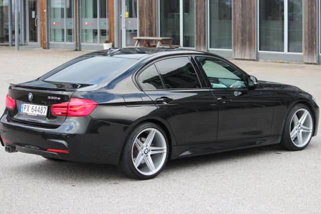 2016 BMW 3-SERIE - 16