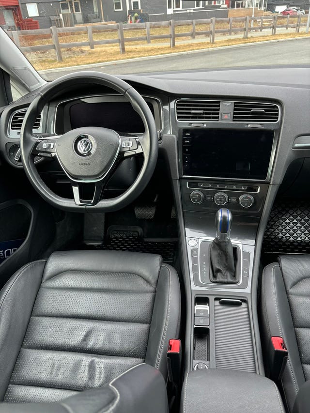 2019 VOLKSWAGEN GOLF - 20