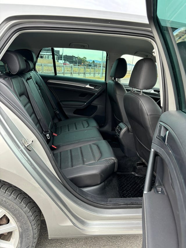 2019 VOLKSWAGEN GOLF - 26