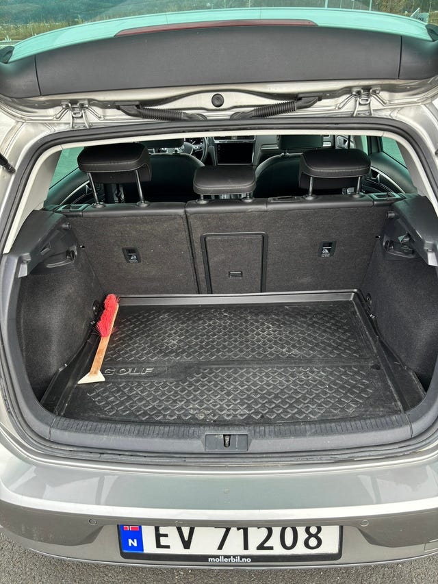 2019 VOLKSWAGEN GOLF - 29