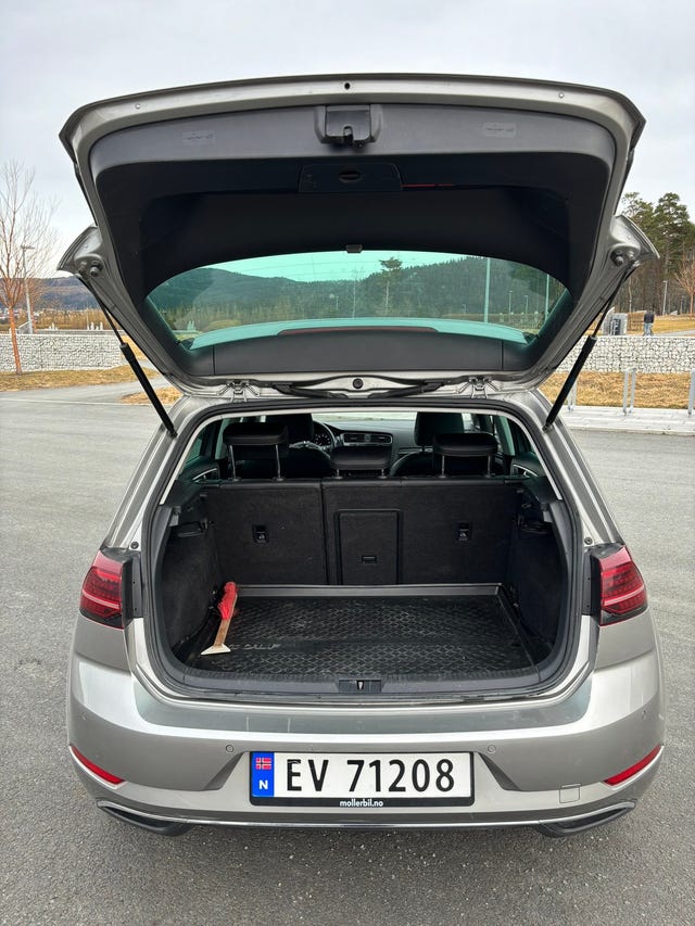 2019 VOLKSWAGEN GOLF - 27