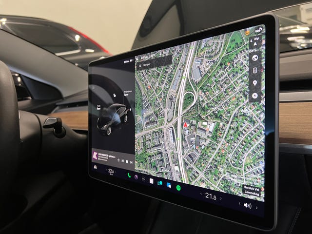 2021 TESLA MODEL 3 - 20