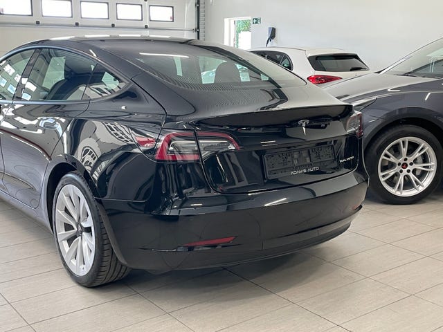 2021 TESLA MODEL 3 - 10