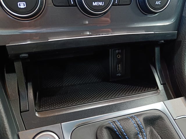 2015 VOLKSWAGEN GOLF - 36