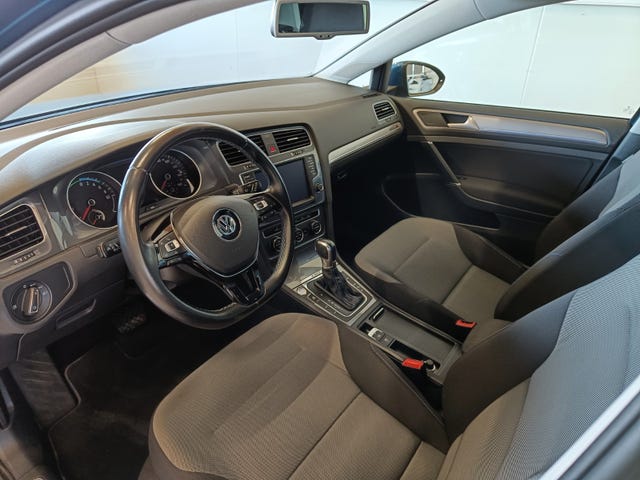 2015 VOLKSWAGEN GOLF - 14