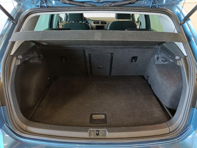 2015 VOLKSWAGEN GOLF - 40