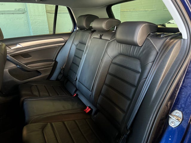 2018 VOLKSWAGEN GOLF - 9
