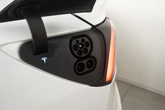 2021 TESLA MODEL 3 - 15