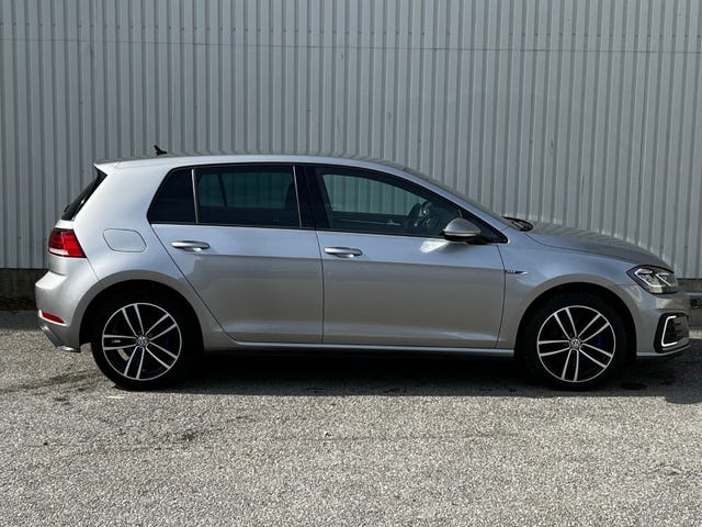 WVWZZZAUZKW800317 2019 VOLKSWAGEN GOLF-4